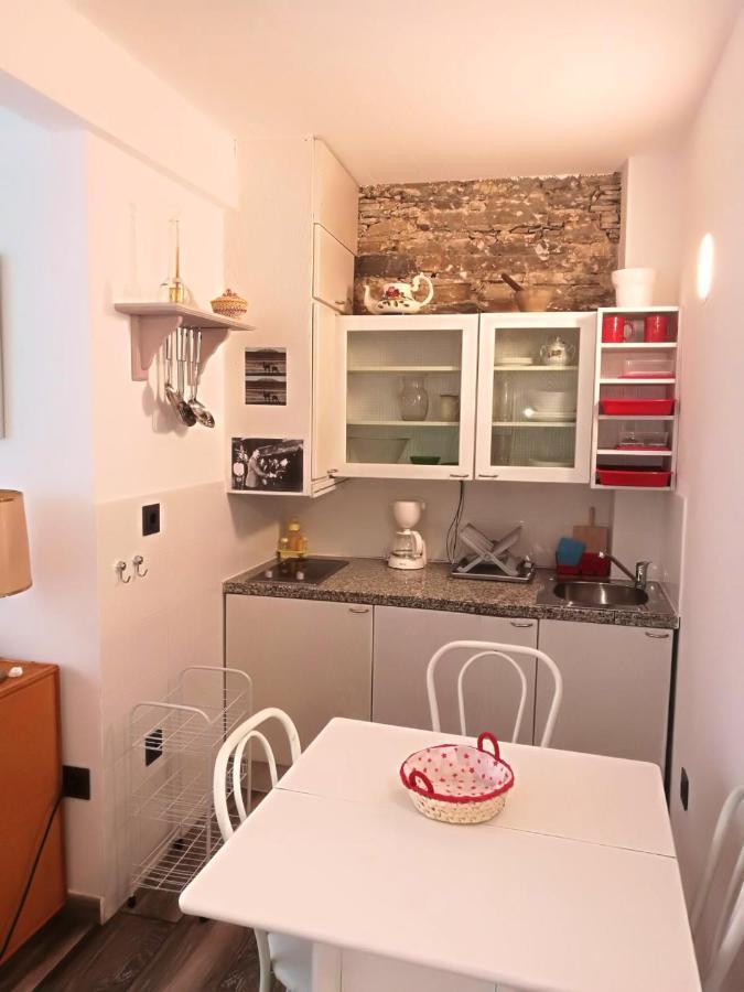 One Bedroom Appartement With Enclosed Garden And Wifi At Lourenza Bagian luar foto